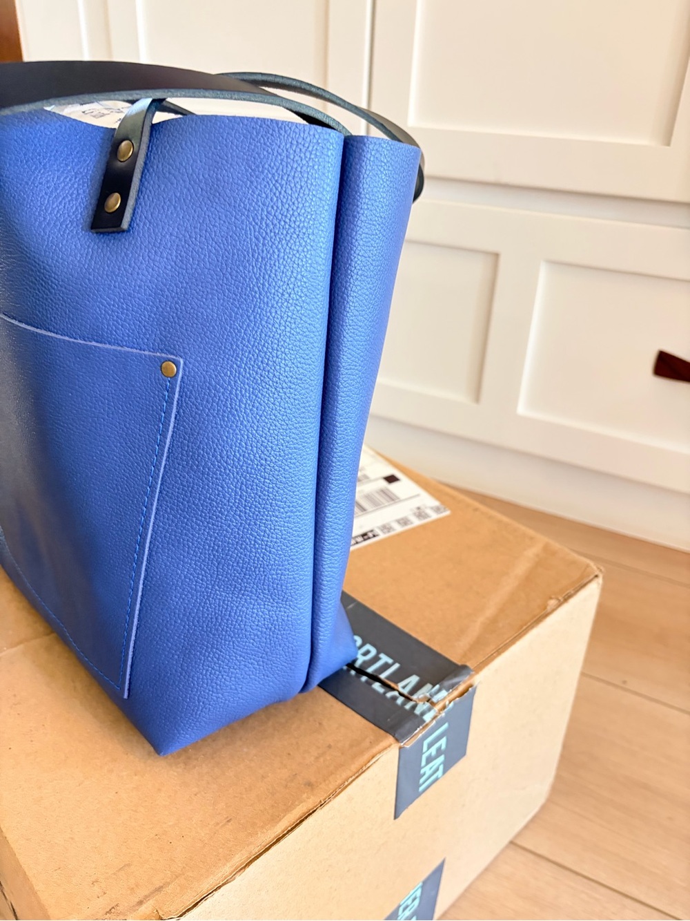 Portland Leather Light Blue Tote with Black Logo Plate - Picture 4 of 7